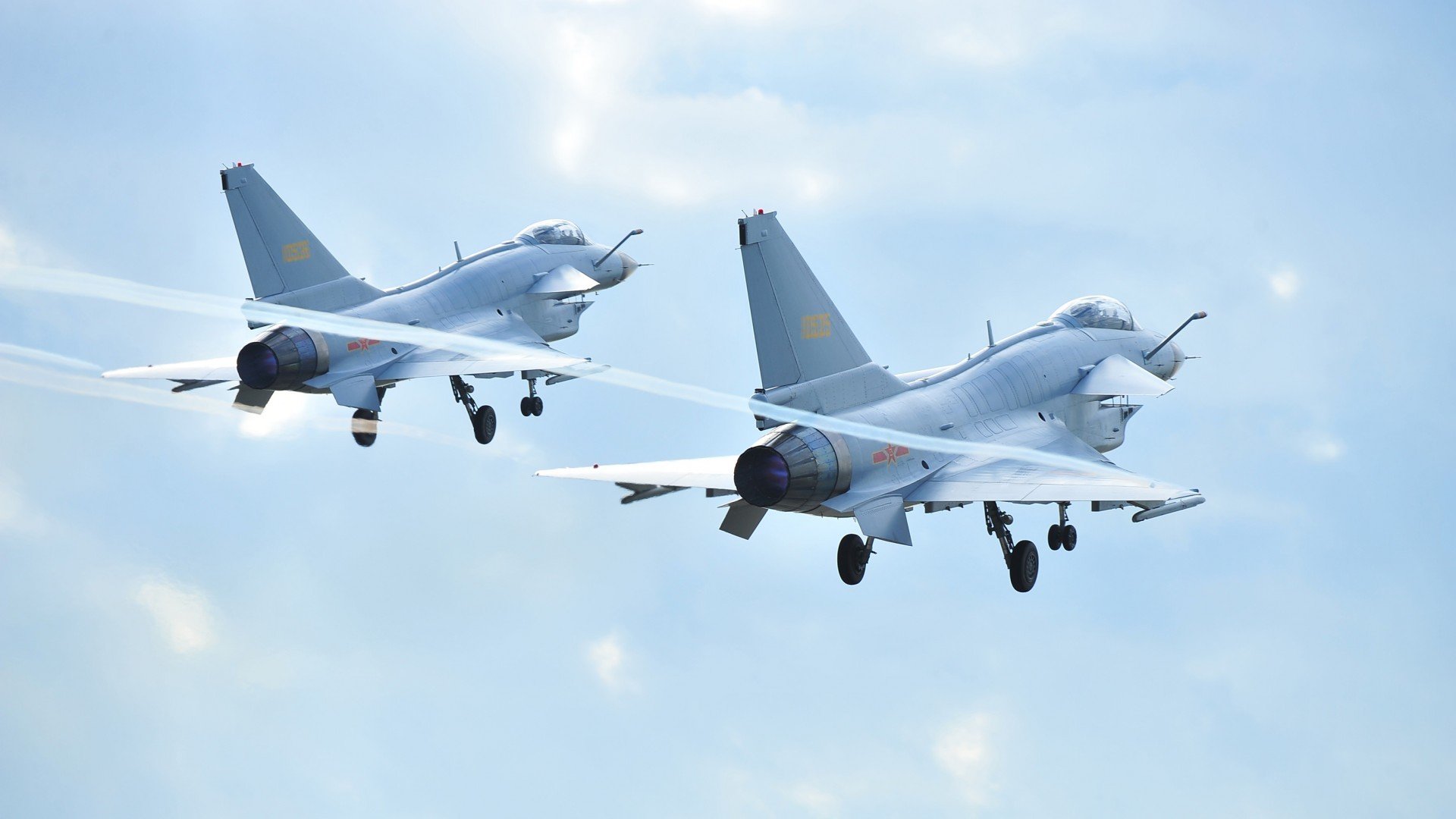 中日韩球队联手提升亚洲足球水平,中日韩足球留洋人数